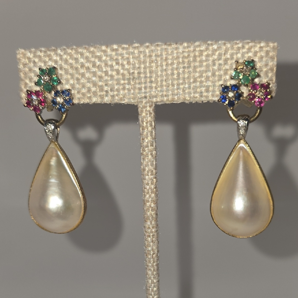 Elegant Pearl Drop Earrings with Floral Accents